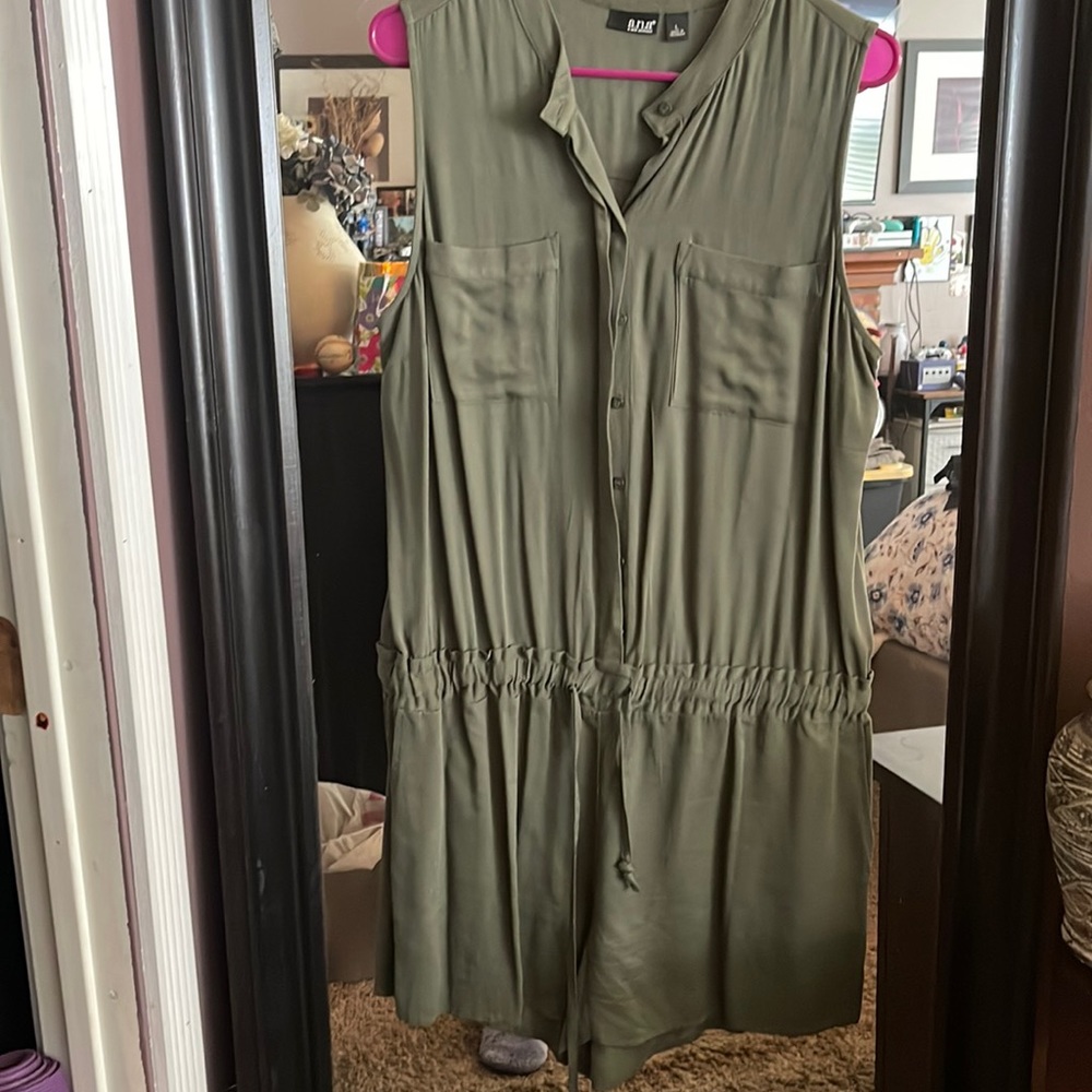 ANA short style romper